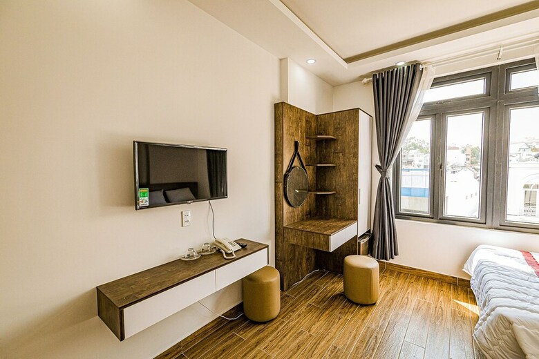 Phan Thong Vang Hotel