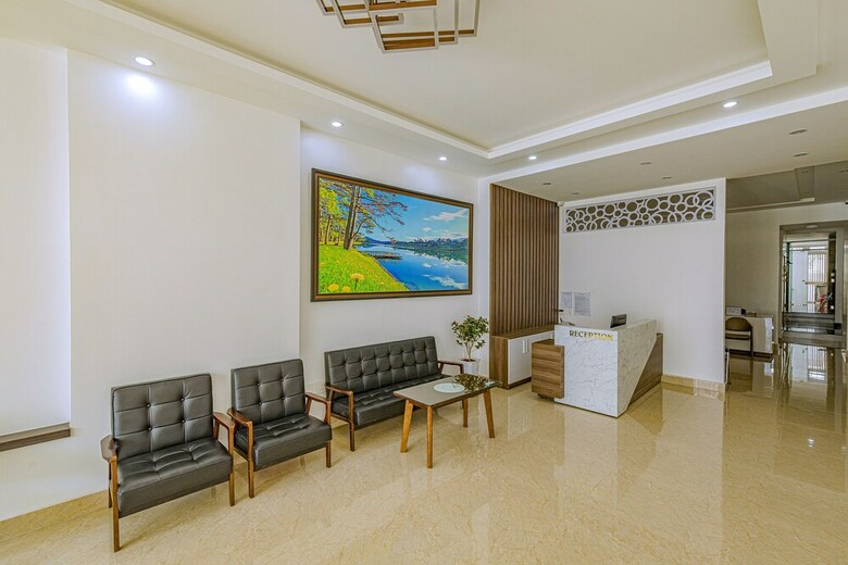 Phan Thong Vang Hotel