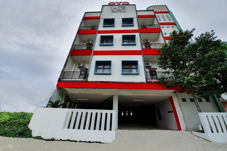 Hotel Oyo 2886 Her Mandiri Guest House
