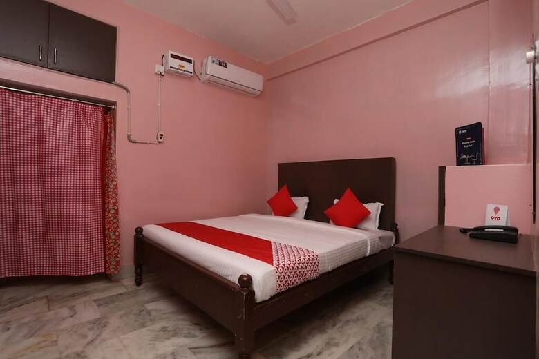 Hotel Chilika Residency