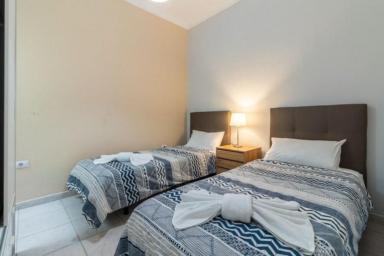 Apartamentos 35007d01 - Isla de Cuba 11, 1�