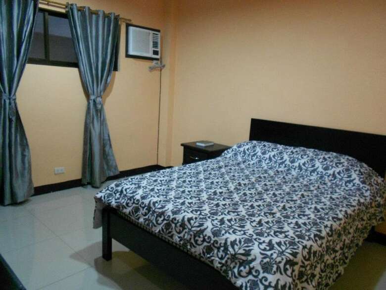 Hotel Eastway Inn