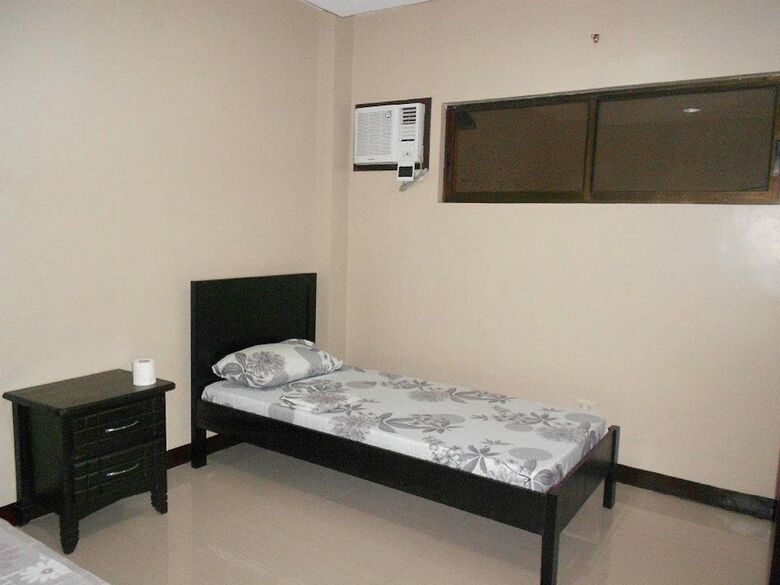 Hotel Eastway Inn