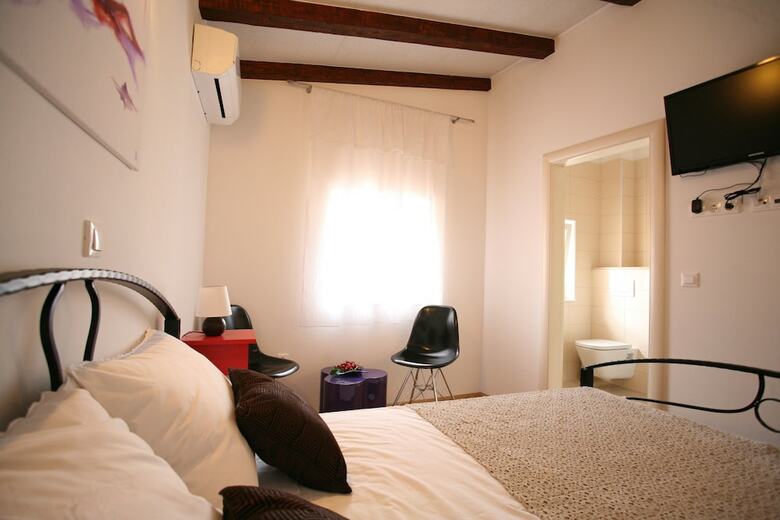 Hotel Rooms Beljan