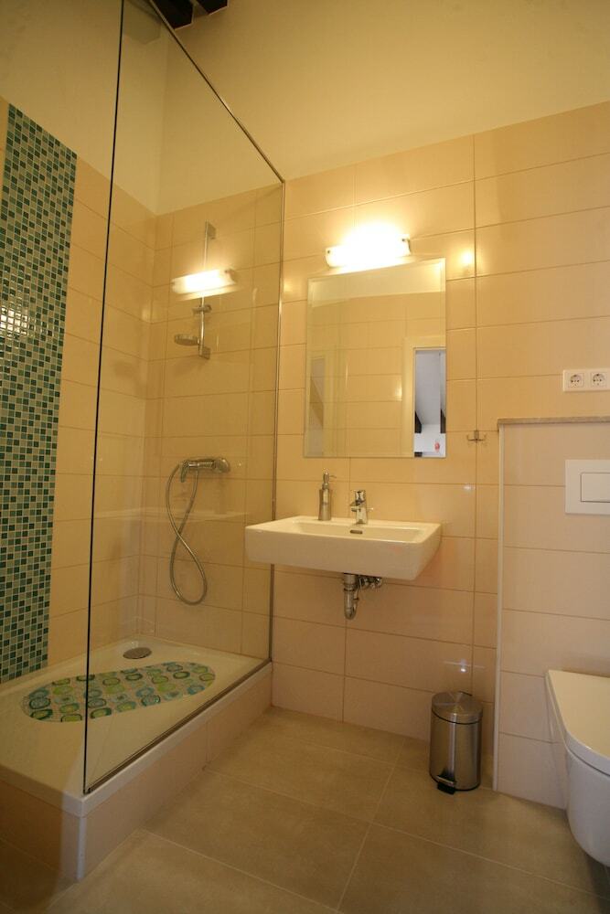 Hotel Rooms Beljan