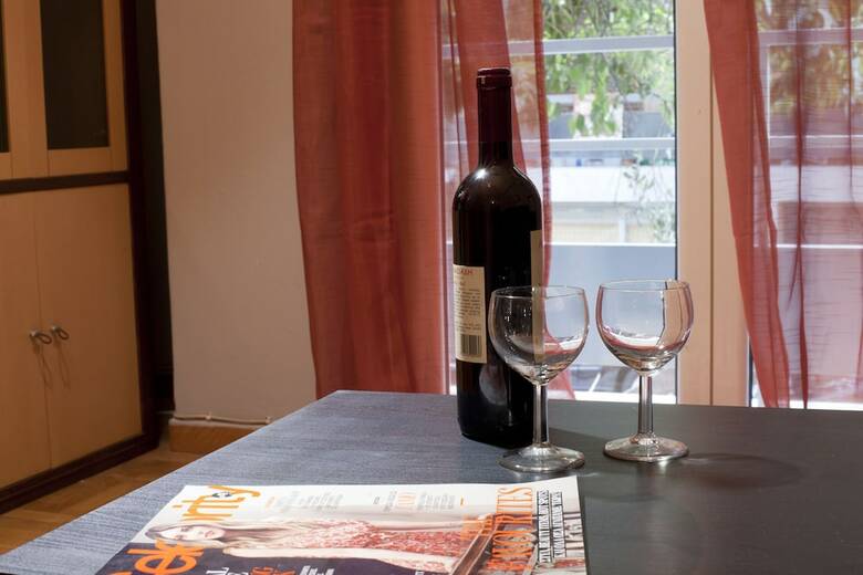 Two Bedroom Apartment At Koukaki