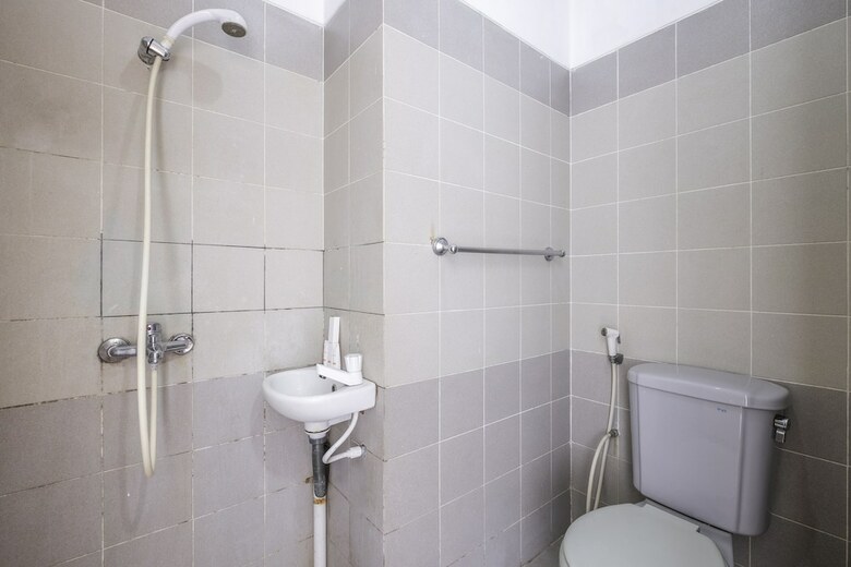 Hotel Oyo 1608 Feby Maisonatte