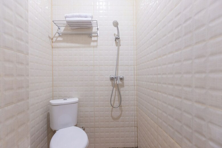 Hotel Oyo 1552 Iodium Residence