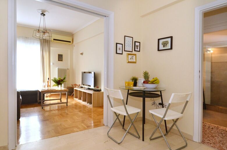 Exarchia A Nice And Cozy Apartment
