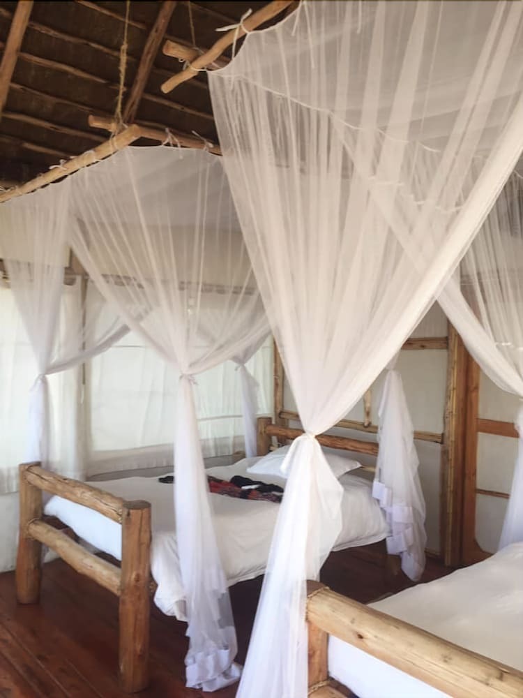 Kazinga Wilderness Safari Camp