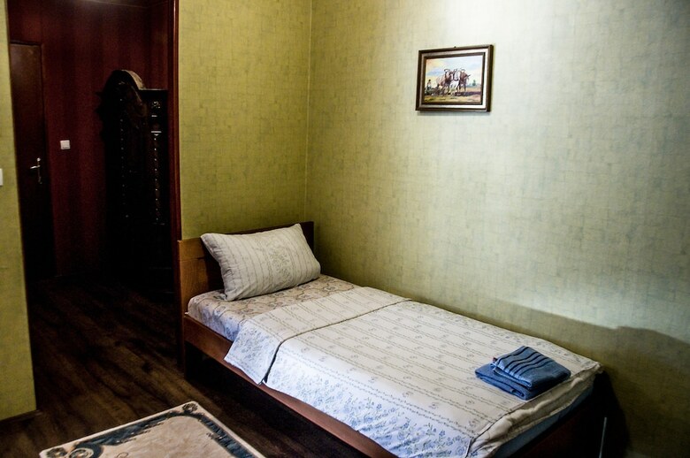 Hostal Hostel Otard