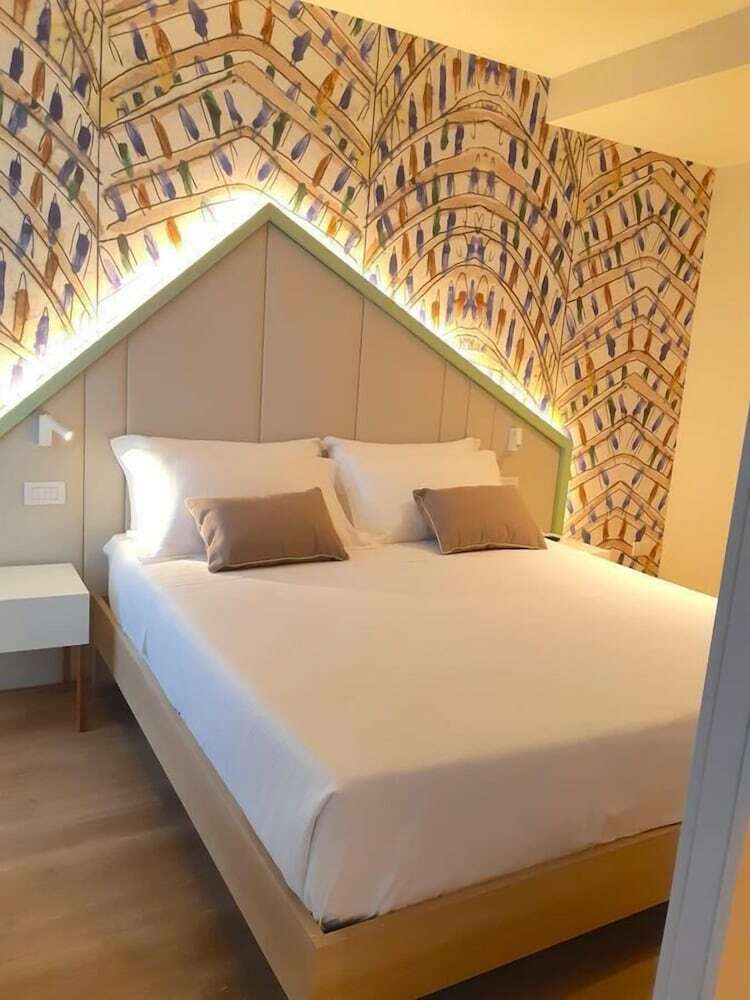 Hotel President