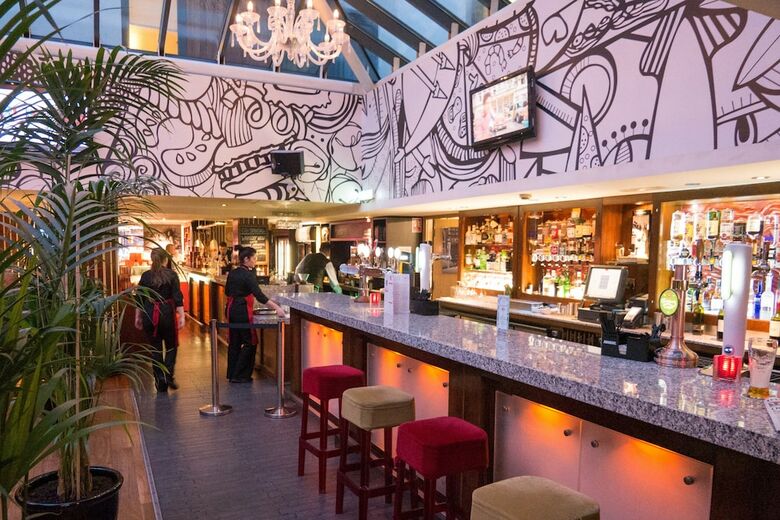 The George Limerick Hotel