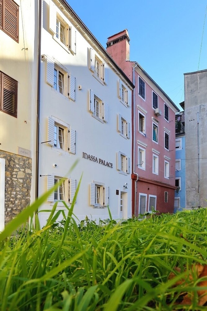 Hostal Idassa Palace