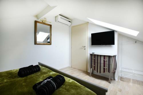 Hostal Adriaticum Luxury Accommodation