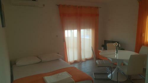 Apartments Klelija