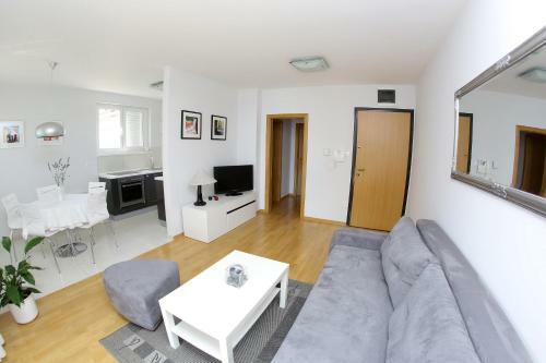 Lila Apartments 2
