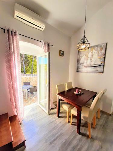 Holiday Home Don