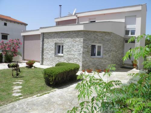 Apartments Mirakul