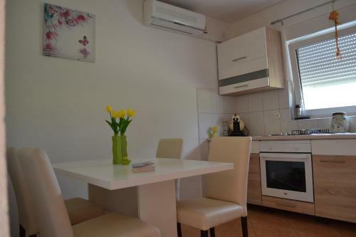 Apartments Danijela