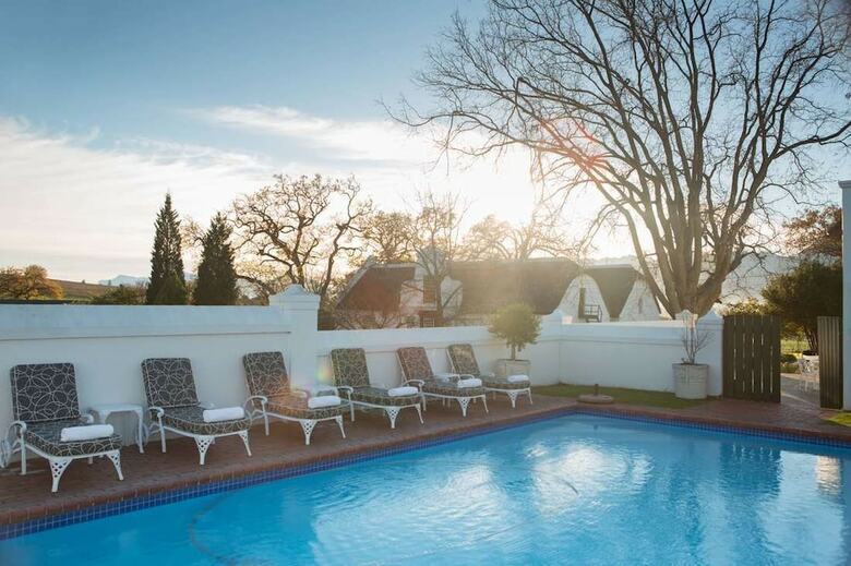 Hotel Laborie Estate