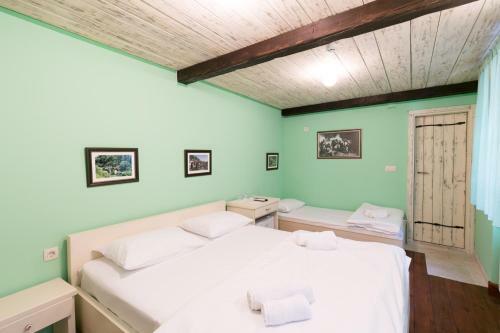 Hotel Pansion 5