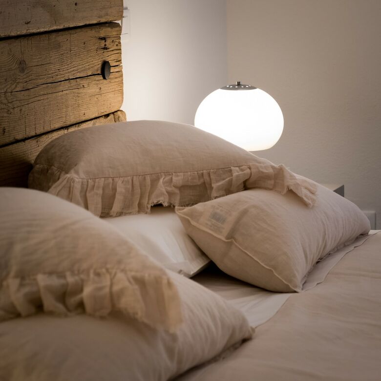 Bed & Breakfast Person�