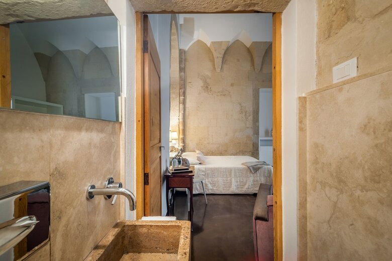 Bed & Breakfast Person�