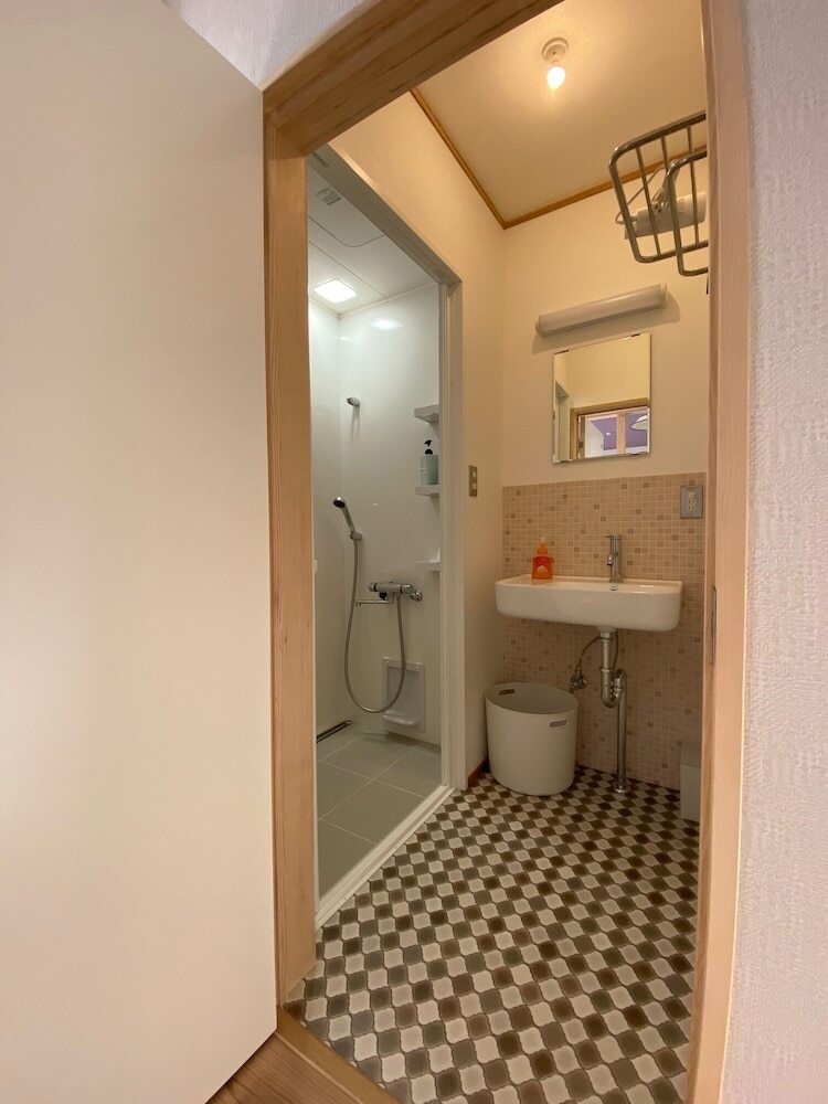 Hostal Backpackers Hostel Tsubamenoyado