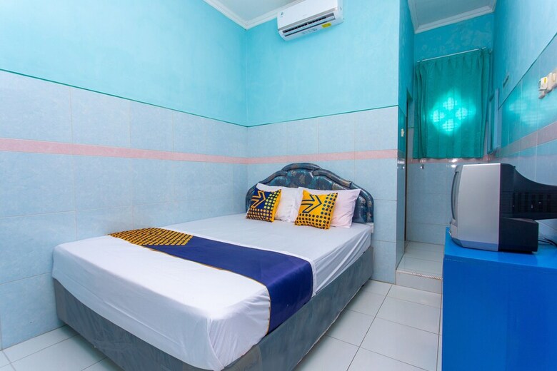 Spot On 2871 Hotel Budi