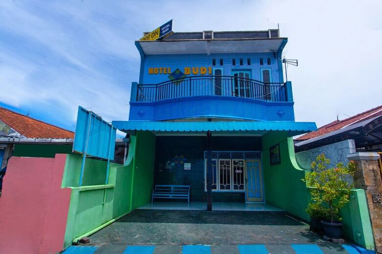 Spot On 2871 Hotel Budi
