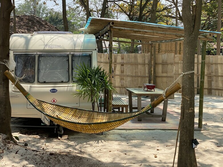 Hotel Beach House Camp