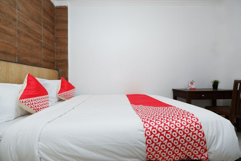 Hotel Oyo 2803 Residence Orchid