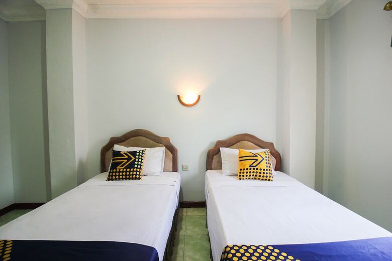 Hotel Spot On 2721 Wisma Dahlia