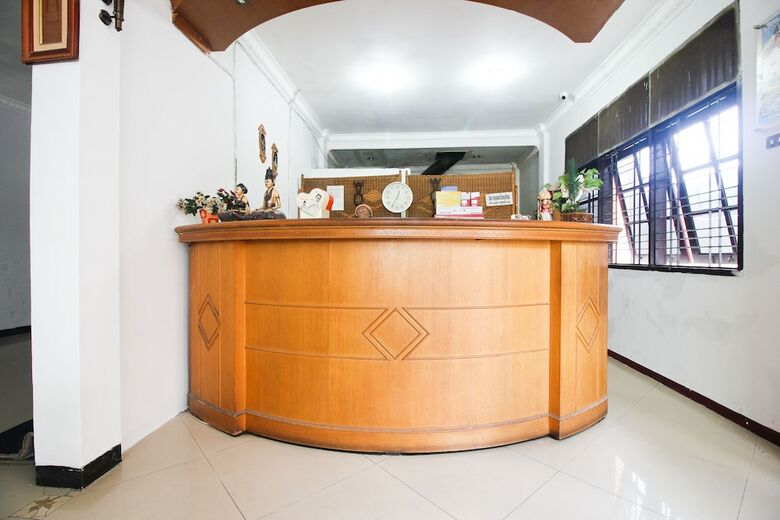 Hotel Spot On 2721 Wisma Dahlia