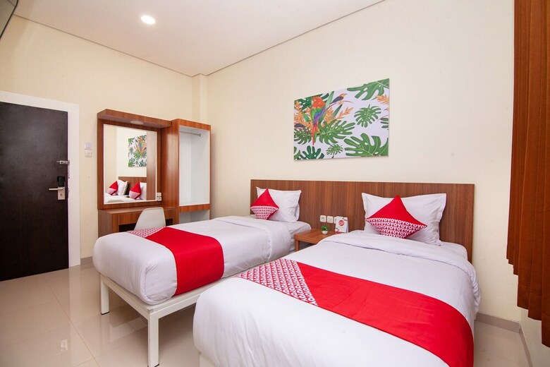 Hotel Oyo 2816 Privato Suite