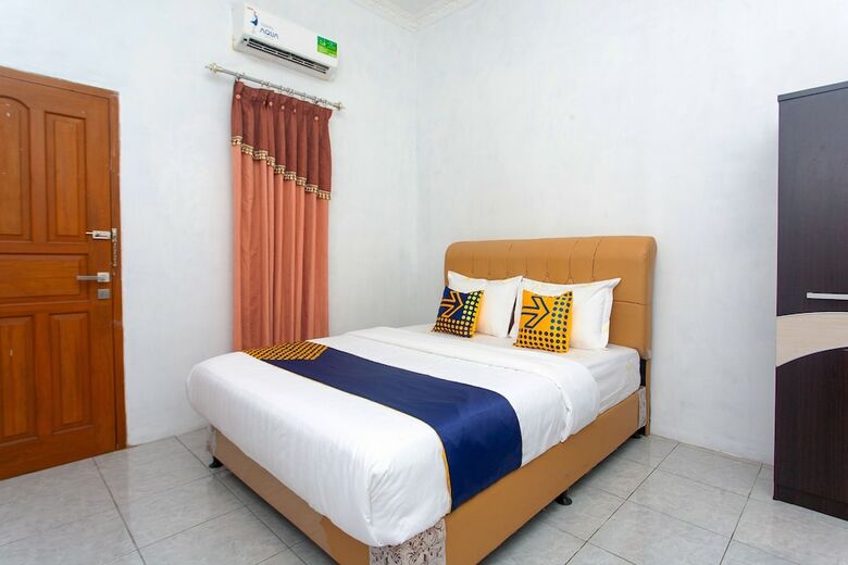 Hostal Spot On 2830 Azka Guest House Syariah