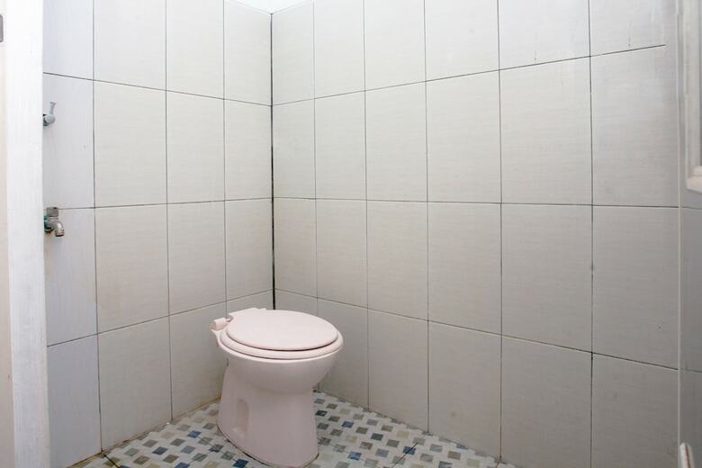 Hostal Spot On 2830 Azka Guest House Syariah