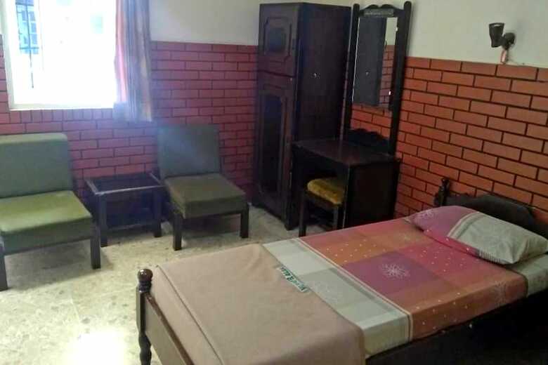 Hostal Spot On 2829 Hotel Arjuna Syariah