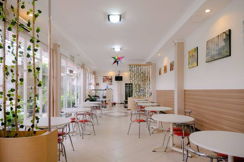 Hotel D'java Homestay