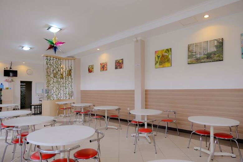 Hotel D'java Homestay