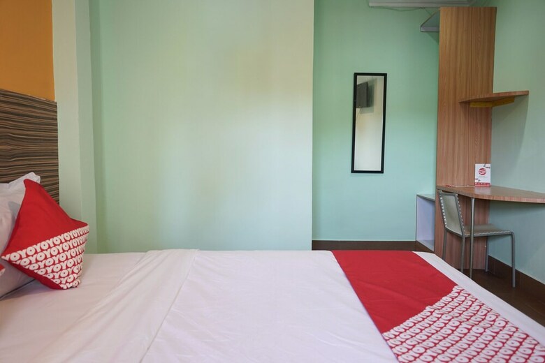 Hotel Almira Homestay