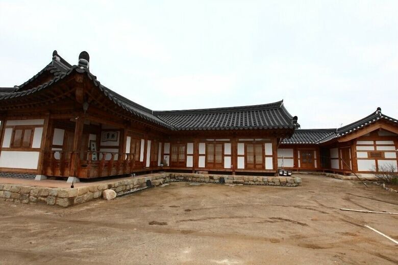Hotel Hanoksollang