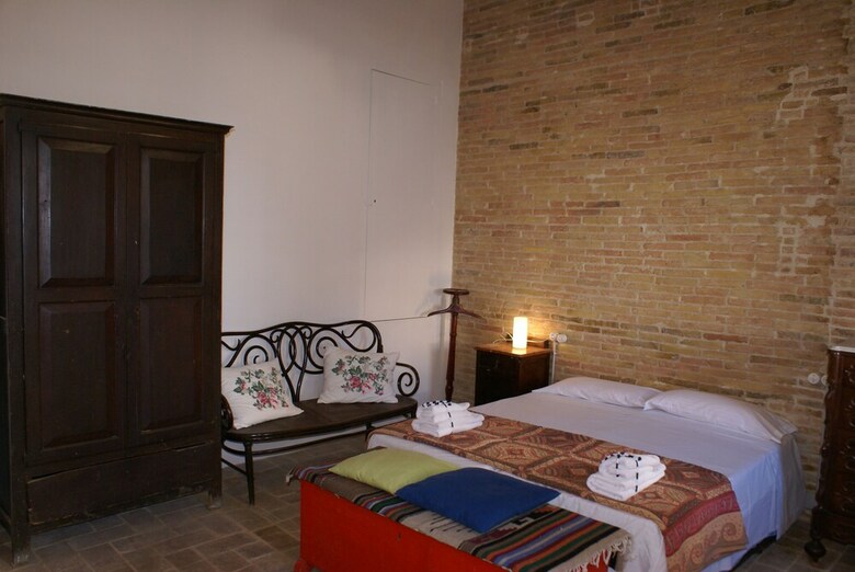 Downtown Vilanova Rent House
