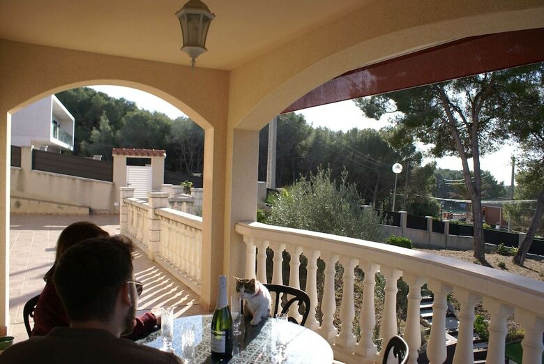 Cubelles Hlclub House
