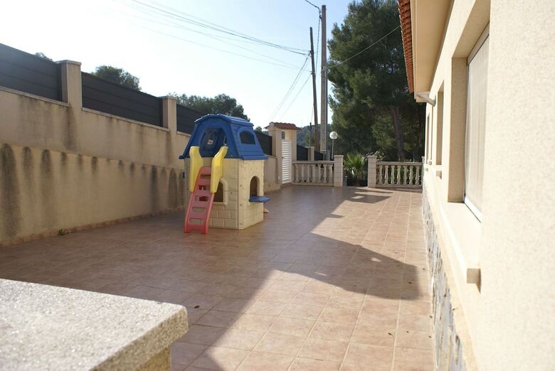 Cubelles Hlclub House