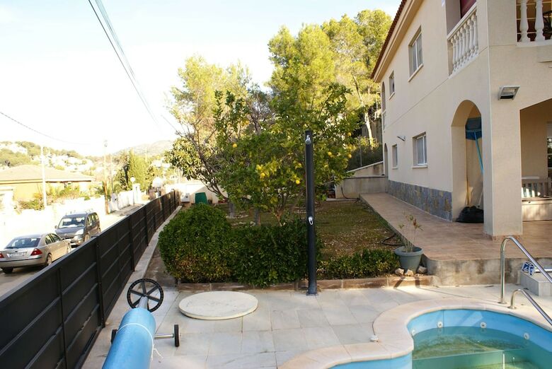 Cubelles Hlclub House