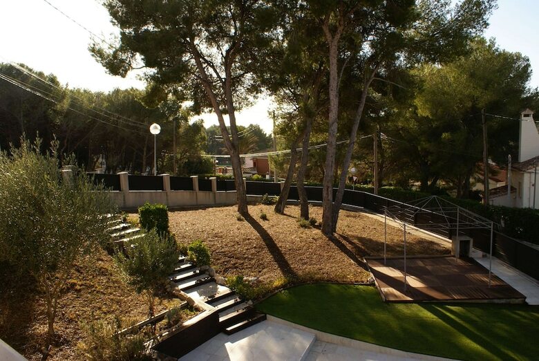 Cubelles Hlclub House