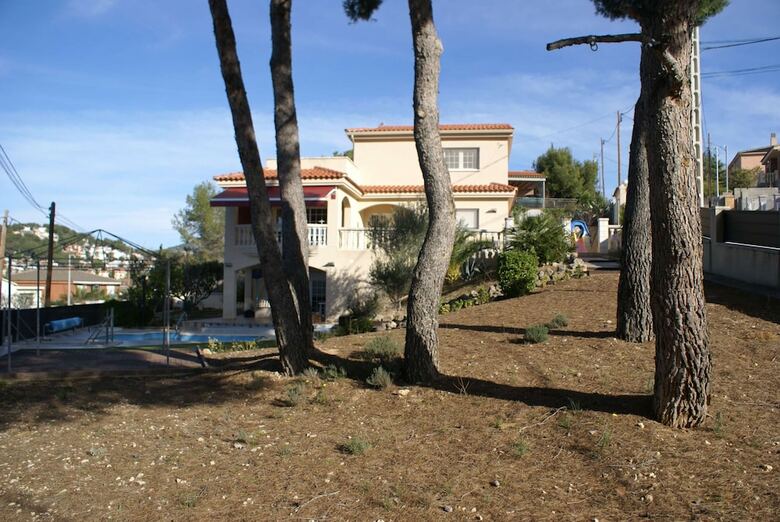 Cubelles Hlclub House
