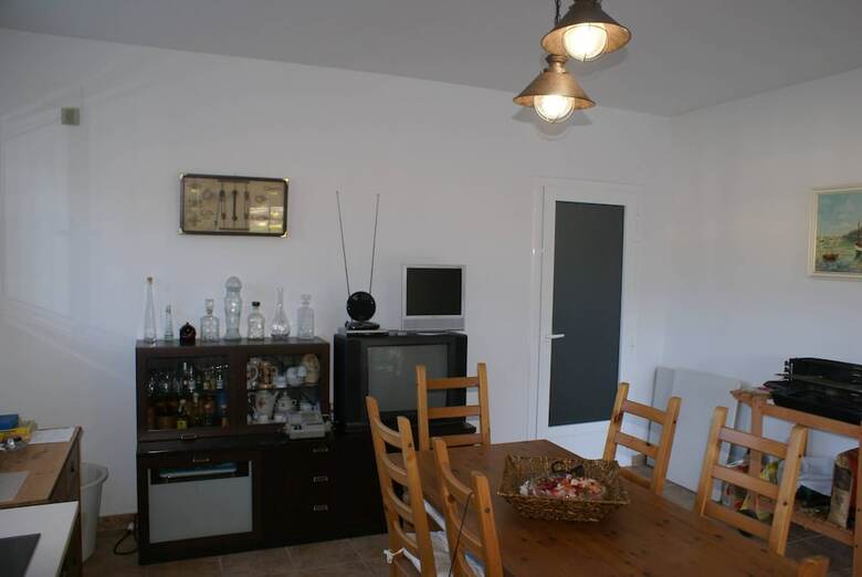 Cubelles Hlclub House